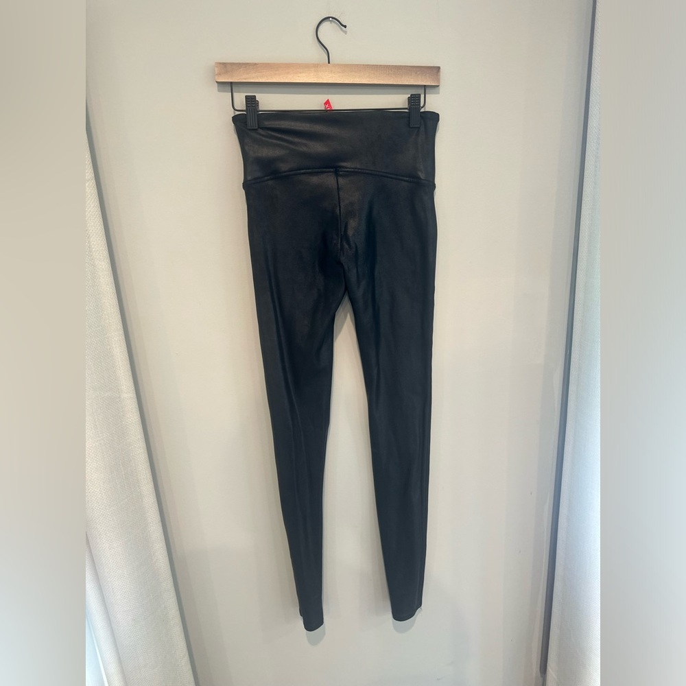 Spanx size large faux leggings